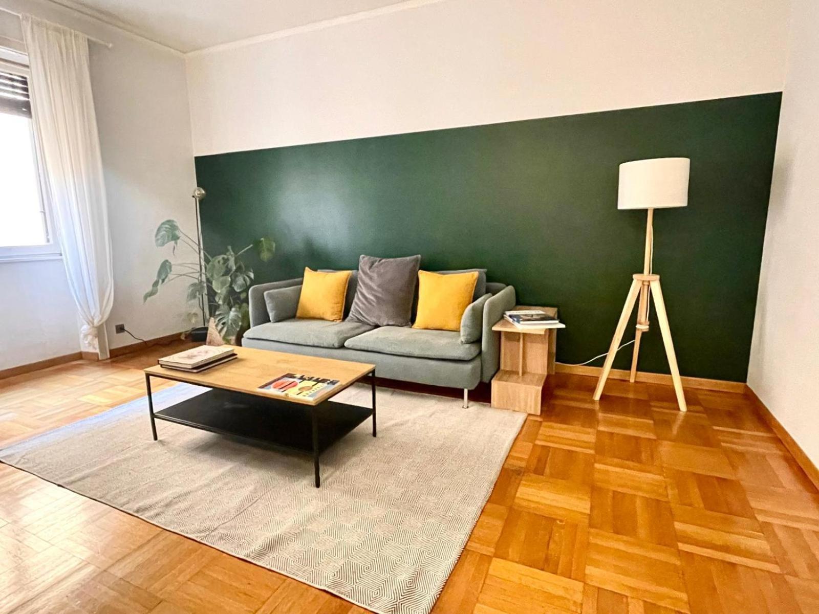 Ampio Bilocale Centro Milan