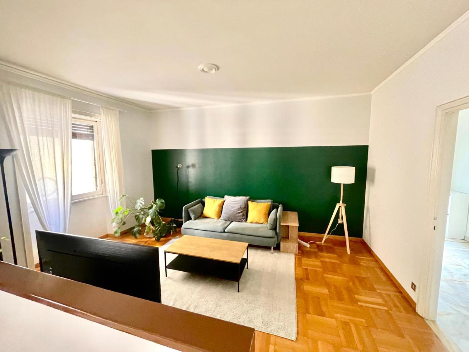 Apartment Ampio Bilocale Centro Mailand